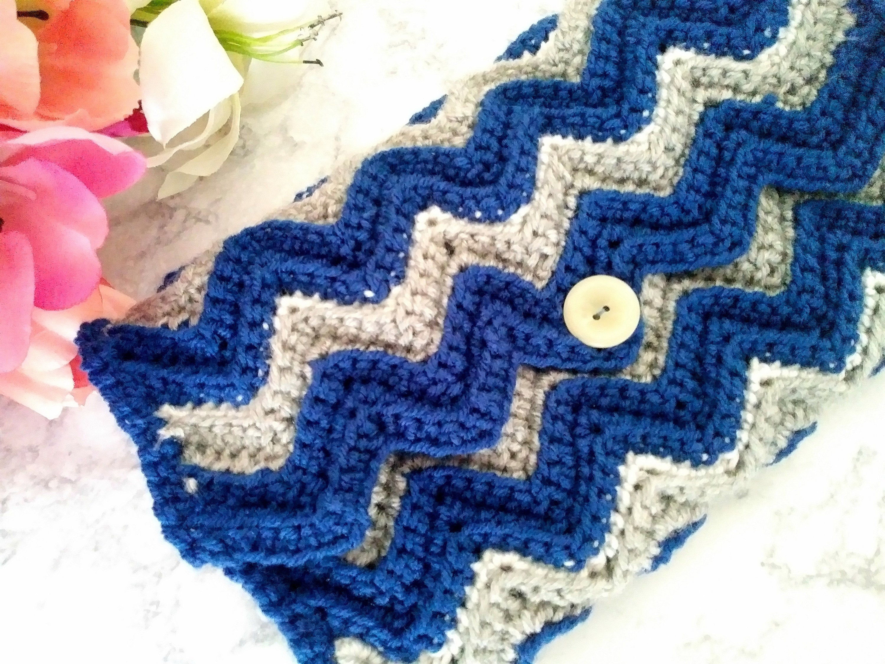 Crochet Bag - Crochet Purse -  Makeup Artist Supply Bag - 50th Birthday Gift for Women - Mothers Day Gifts - Womens Wallet Small